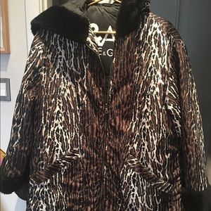 Dolce & Gabbana parka animal print